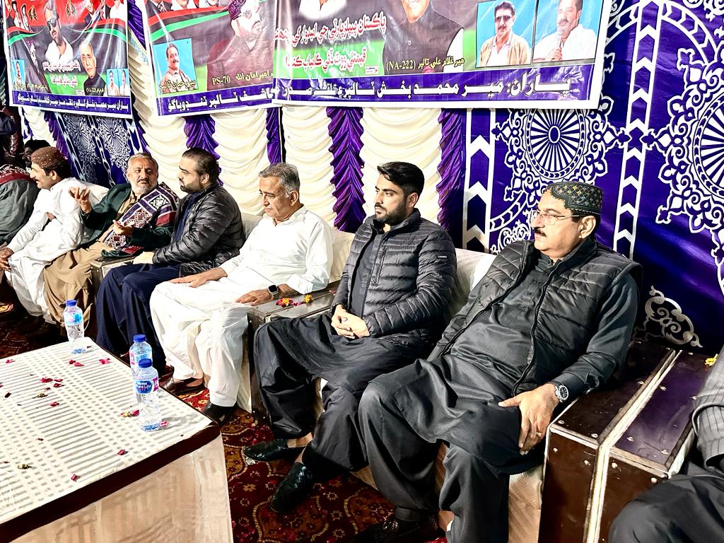 PPPDigitalBDN's tweet photo. ٹنڈوباگو: پی ایس 70 کے امیدوار سردار ارباب امیر امان اللہ
میر غلام علی خان ٹالپر امیدوار این اے222
سابق صوبائی صلاحکار ارباب لطف اللہ
پیپلز پارٹی کے رہنما میر محمد بخش ٹالپر کی ٹنڈوباگو شہر میں شاندار استقبالیہ تقریب کی کارنر میٹنگ میں شرکت۔
#BadinBhuttoKa #PS70 @arbab_amanullah https://t.co/i2BWlQYz40