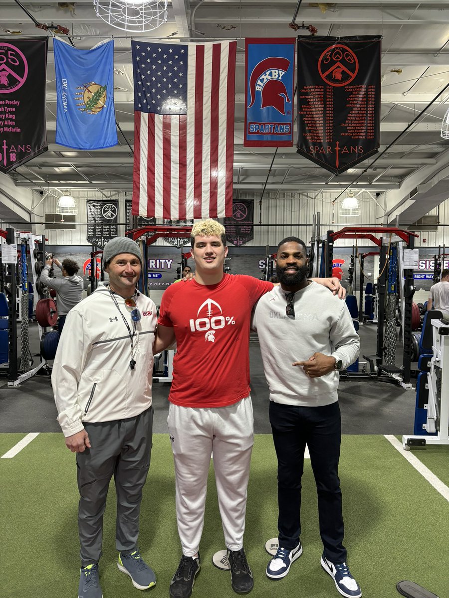 We appreciate <a href="/DeMarcoMurray/">DeMarco Murray</a> and <a href="/OU_Football/">Oklahoma Football</a> stopping by to recruit our athletes! <a href="/EvanMcClure17/">Evan Mcclure</a> <a href="/RecruitBixbyFB/">Recruit Bixby Spartan FB</a>