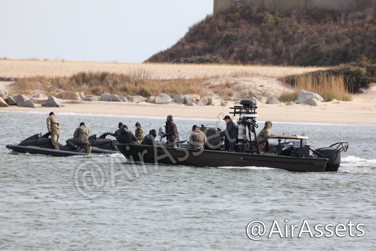 AirAssets's tweet photo. 11:45 Eastern time 12 January 2024 JEB Little Creek departing from the cove were special operators with DevGru jetski
#Breaking #SmokingHot #USV #UnmannedSurfaceVessel #UnmannedJetSki #seals #DEVGRU #SpecialWarefareOperators #autonomousvessel #autonomousjetski
#jeblittlecreek https://t.co/4Iyn7do5Vb