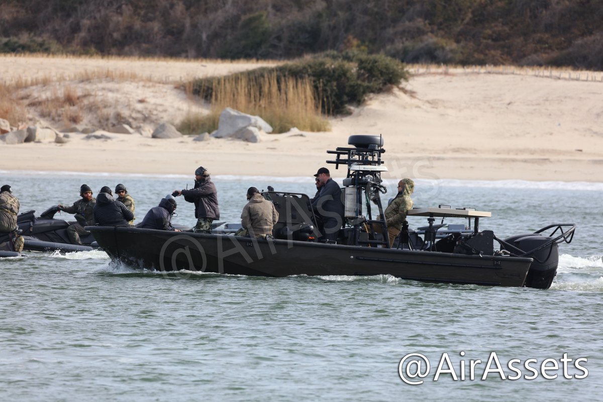 AirAssets's tweet photo. 11:45 Eastern time 12 January 2024 JEB Little Creek departing from the cove were special operators with DevGru jetski
#Breaking #SmokingHot #USV #UnmannedSurfaceVessel #UnmannedJetSki #seals #DEVGRU #SpecialWarefareOperators #autonomousvessel #autonomousjetski
#jeblittlecreek https://t.co/4Iyn7do5Vb