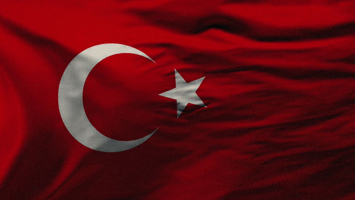 Irak’ın Kuzeyi’nde yürütülen operasyonda; hain terör örgütüyle çıkan çatışmada şehit olan kahraman askerlerimize Allah’tan rahmet; aileleri, yakınları ve milletimize başsağlığı, yaralı askerlerimize acil şifalar dileriz 🇹🇷