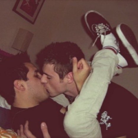 couldbeuslgbt's tweet photo. 🍒 https://t.co/8HdebXFjt8