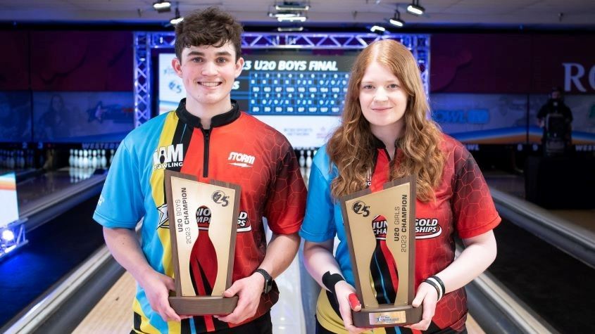 USBC's tweet photo. Carter Street and Jenna Stretch won U20 titles at the 2023 Junior Gold Championships. That earned the pair the chance to compete for Junior Team USA at the 2024 Youth World Cup in Lima, Peru, from Jan. 21-26. Learn more here: https://t.co/WmtxwchVFS

#TeamUSA #AFFTS #GoBowling https://t.co/W4yefao7DA