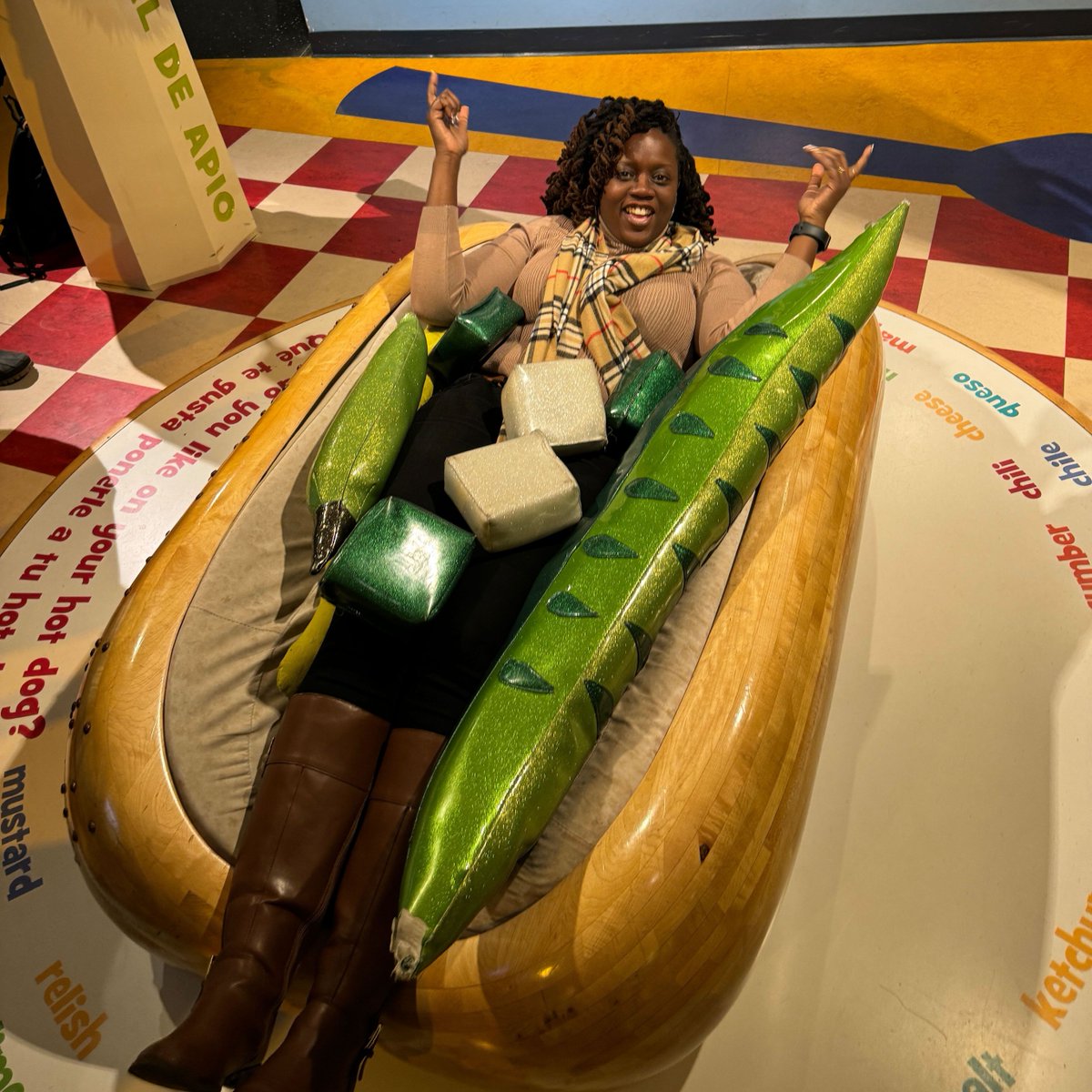Hot dog! Let's welcome two of our newest Senior Associates: Dhara Shah and Chelsa Moore! Dhara is a super-facilitator w/ a background in human-centered design + racial equity. Chelsa is an accountant-turned-planner and lifelong Chicagoan passionate about community engagement.