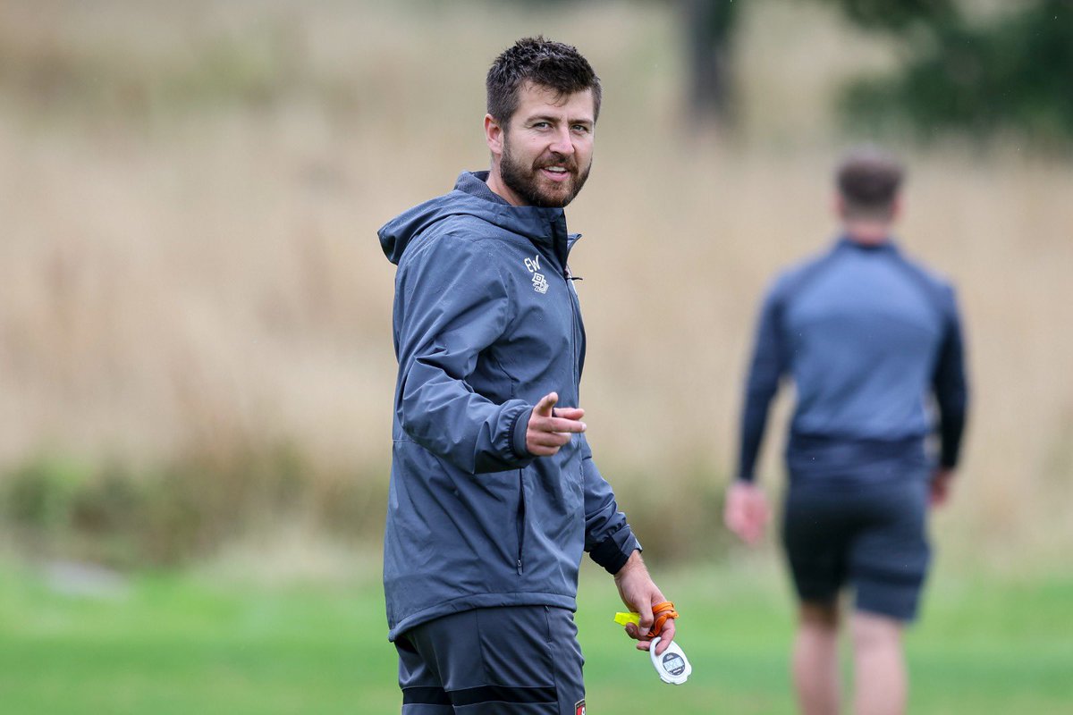 Elliot Whiteside tweet media