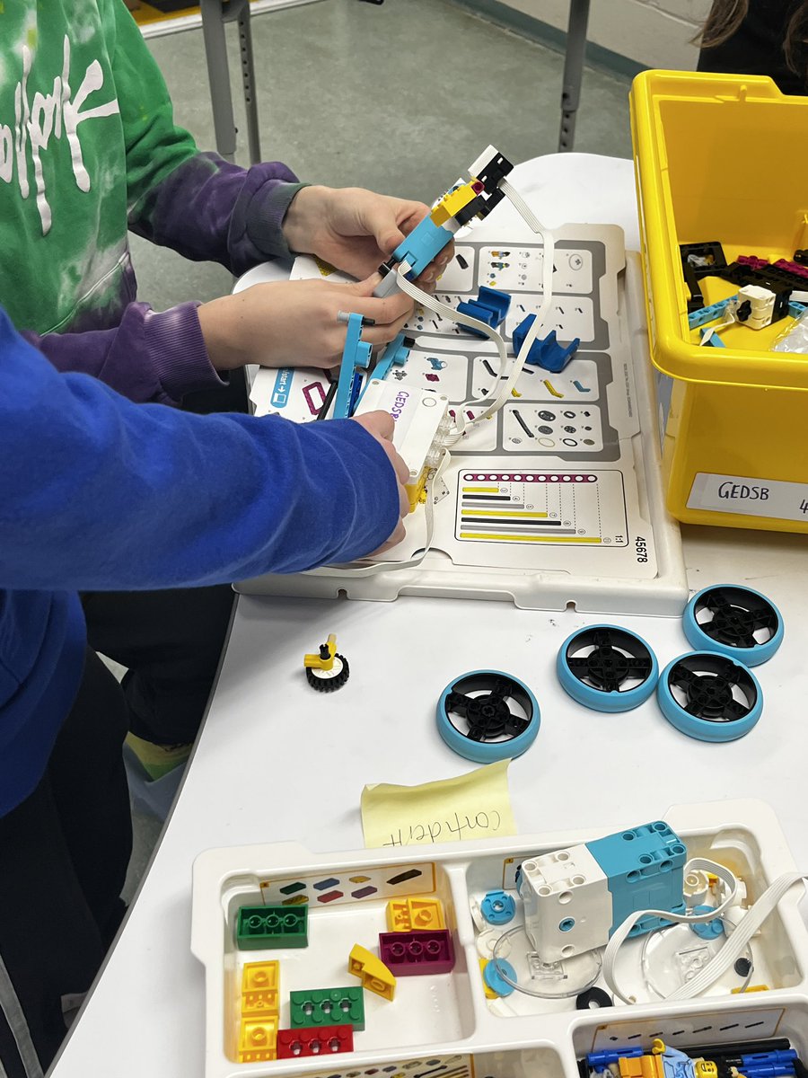 mmcgeein tweet media