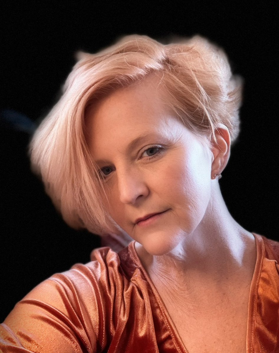 Susan ~ #ChiefsKingdom; #HarrisWalz2024 tweet media