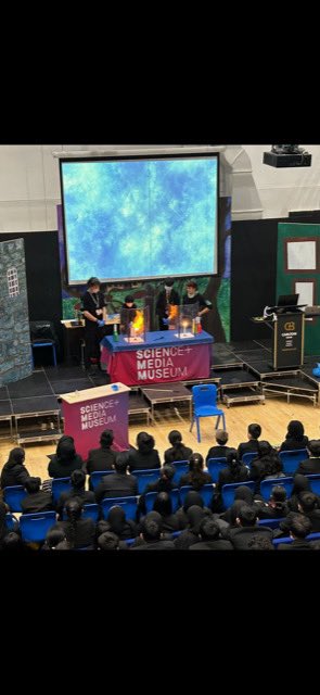 CarltonBolling's tweet photo. Thank you to @MediaMuseum for delivering their brilliant Science WOW assemblies to KS3. Thank you for engaging our students and motivating them to ignite their passion in science #Ambition #CurriculumScience #CarltonEdge💎 https://t.co/YP0juV6po8