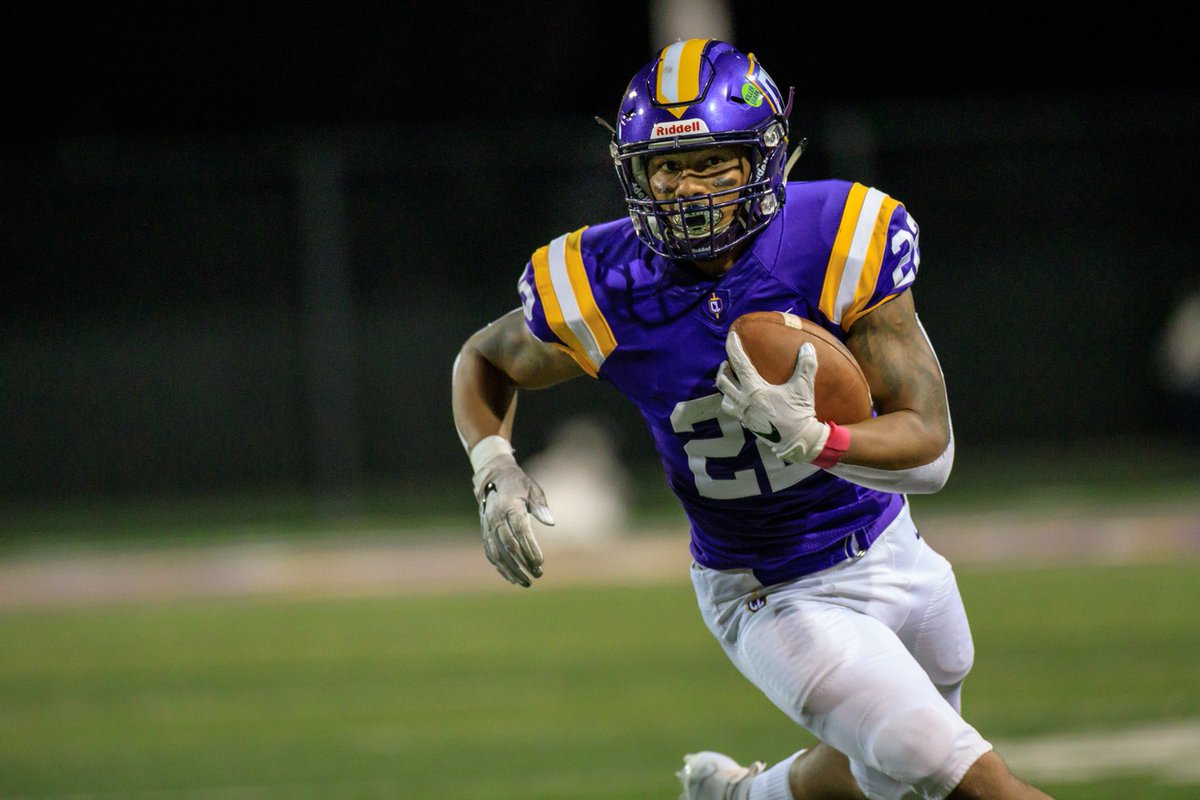 MichaelLEdward5's tweet photo. Blessed to receive an offer from Cal Lutheran University! 
@FootballKingpin @coachknox2 @CoachKota @_CoachJustinR https://t.co/N6DNcerGvv