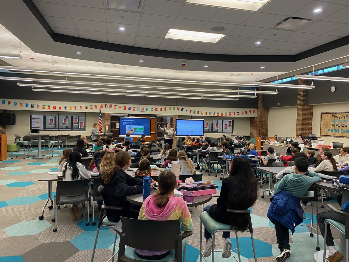 Van Hoosen Middle School tweet media