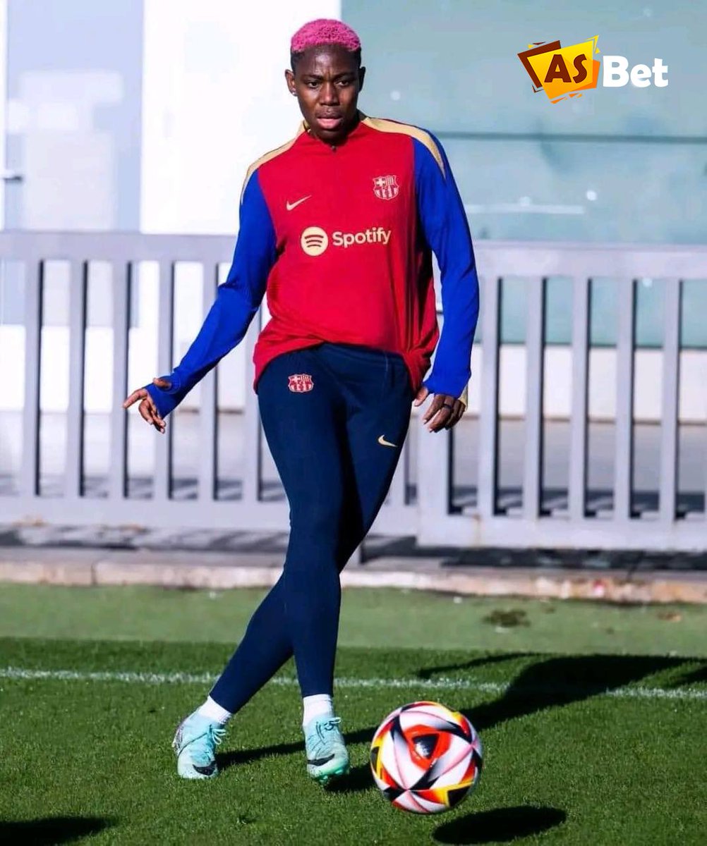 AsfunBet's tweet photo. What is her Nickname again Agba what ? ⚽️🙌   👉 https://t.co/wA8ShdQdyu👈 https://t.co/etL9DTximw