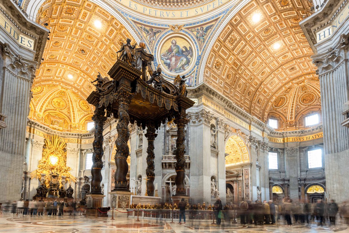 KofC's tweet photo. Supreme Knight Patrick Kelly announced Jan. 11 that the Knights of Columbus will fund a yearlong restoration of Gian Lorenzo Bernini’s iconic baldacchino above the high altar of St. Peter’s Basilica. Experts with the Fabbrica de San Pietro — the institution responsible for maintaining the basilica — plan to complete work on the 10-story bronze, marble and gilded wood structure in time for the 2025 Jubilee Year of Hope. “In addition to all the service we carry out for the poor, for our parishes and families, we Knights are very grateful for the privilege of serving the Church in this way,” said the supreme knight.

Read more: https://t.co/PEe2JbHMIA