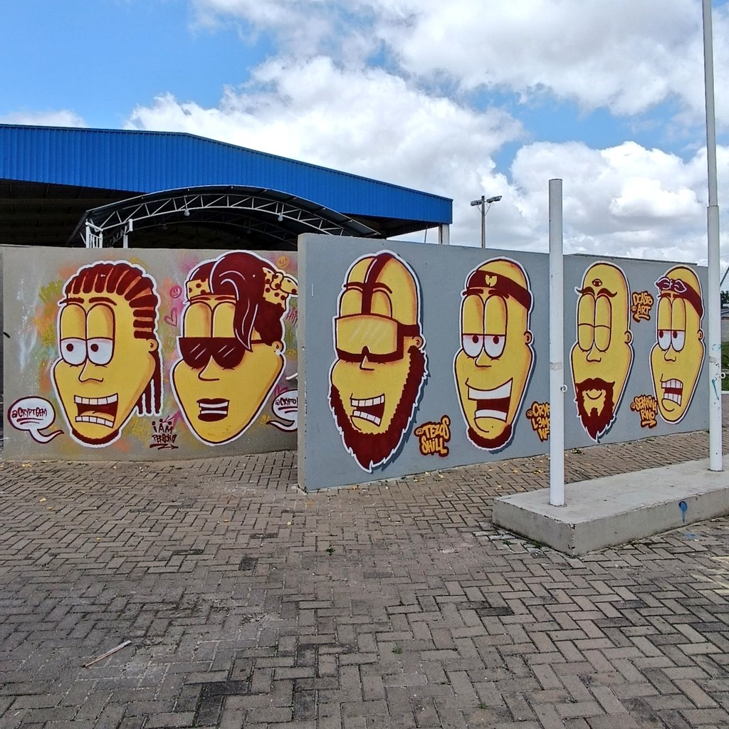 criptoface21's tweet photo. Did you know that you can buy an NFT and have it painted with your @ on the streets in real life?
In the Yellow Faces project this is possible and together we can bring more colors to the streets π€©
Grab your YF and join the crew πβ€΅οΈ https://t.co/HmDc7CnbXW