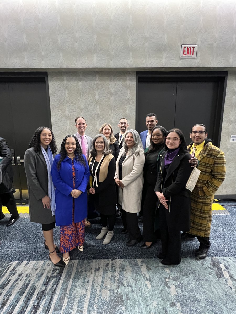 This morning our team and SDCCD Chancellor Smith had the honor of attending the 39th Annual Dr. Martin Luther King Jr. Human Dignity Award Breakfast at the San Diego Convention Center. Thank you for having us Jackie Robinson Family YMCA! @YMCASanDiego