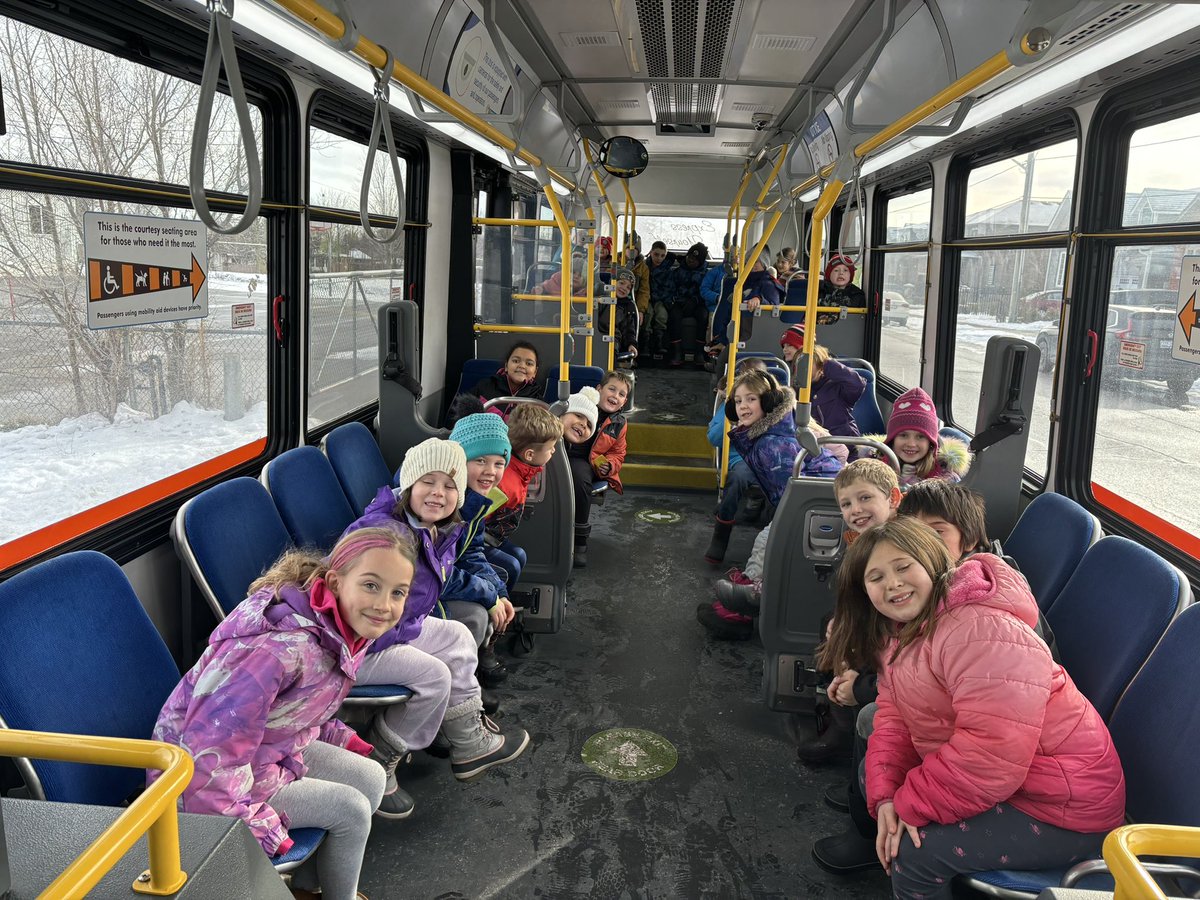 TorresKinders's tweet photo. @KingstonTransit @alcdsb_olmc What a treat it was to have a city bus pick us up, make a pit stop to see a friend and for a Bus wash at their station! Thank you Kingston Transit! https://t.co/J4YsqDOXc0