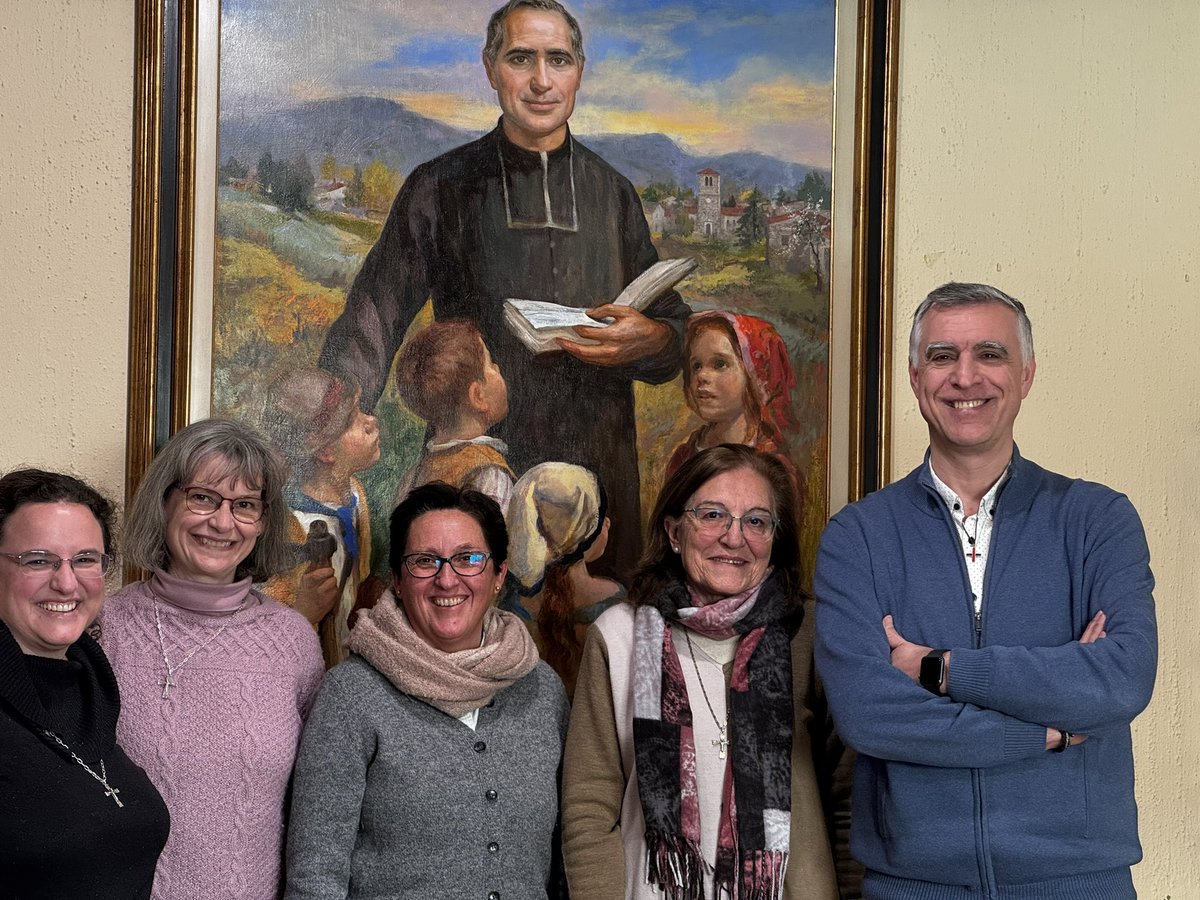 Encuentro “Más Cerca” con Hermanas del Ángel de la Guarda: siempre al cuidado de los más débiles y pequeños <a href="/ecatolicas/">Escuelas Católicas</a> <a href="/pjvsantoangel/">pjvsantoangel</a> <a href="/bluisormieres/">Beato Luis Ormières</a> #ecMásCerca <a href="/ECExtremadura/">Escuelas Católicas de Extremadura</a> <a href="/EC_Andalucia/">EC_Andalucia</a> <a href="/EC_Asturias/">EC Asturias</a> <a href="/ecatolicmadrid/">Escuelas Católicas Madrid</a> #ECGalicia