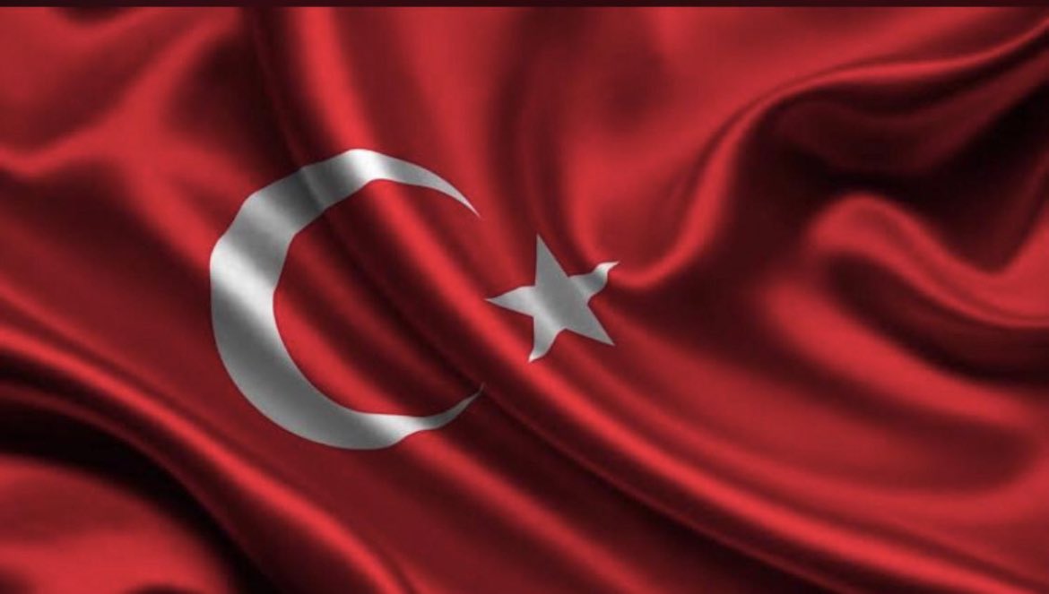 ahmetkarakis_'s tweet photo. Pençe Kilit Harekât Bölgesi'nde şehit olan kahraman askerlerimize Allah'tan rahmet, yaralı askerlerimize acil şifalar diliyorum.
Milletimizin başı sağolsun.🇹🇷 https://t.co/9ypozbNYNO