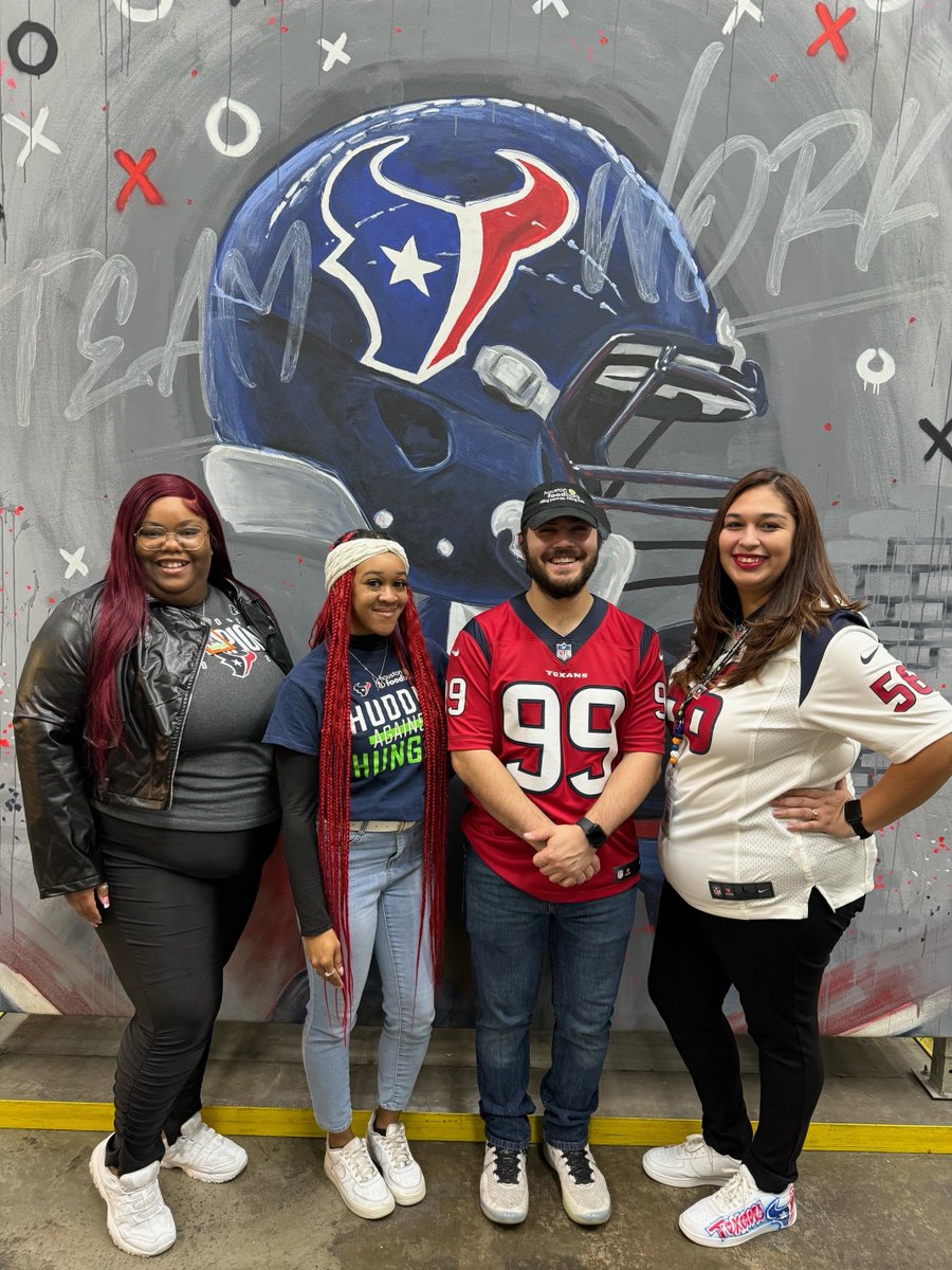 HoustonFoodBank's tweet photo. Help us hype up the @HoustonTexans before their first playoff game Saturday. Show us your Texans gear in the comments. 

#AFCSouthChampions #Houston #NFLPlayoffs #TexansFriday #HuddleforHunger #Kroger https://t.co/h4c4gvaT4o https://t.co/ES07HRM34C