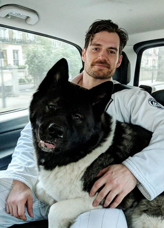 nsu_mark's tweet photo. E O BOYFRIEND OF THE DAY BEFORE YESTERDAY: henry cavill https://t.co/3fBR2e0NDo