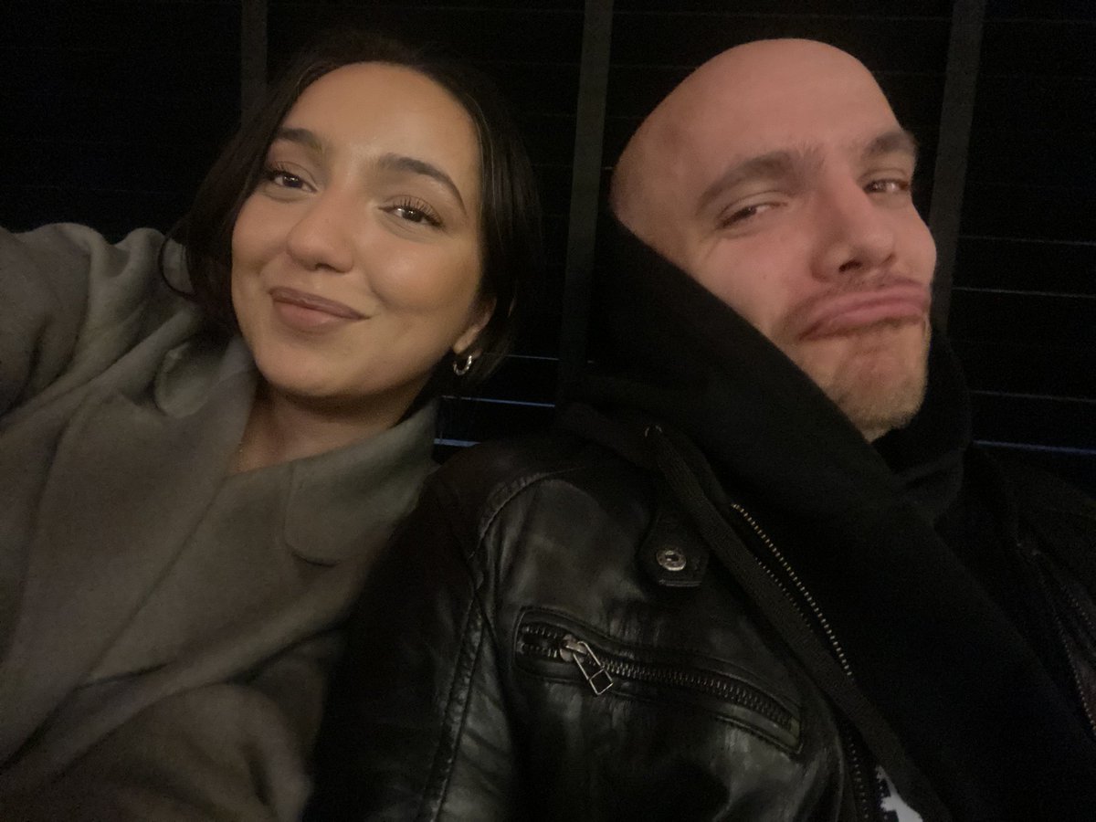 some friends are impossible to have cute pics with