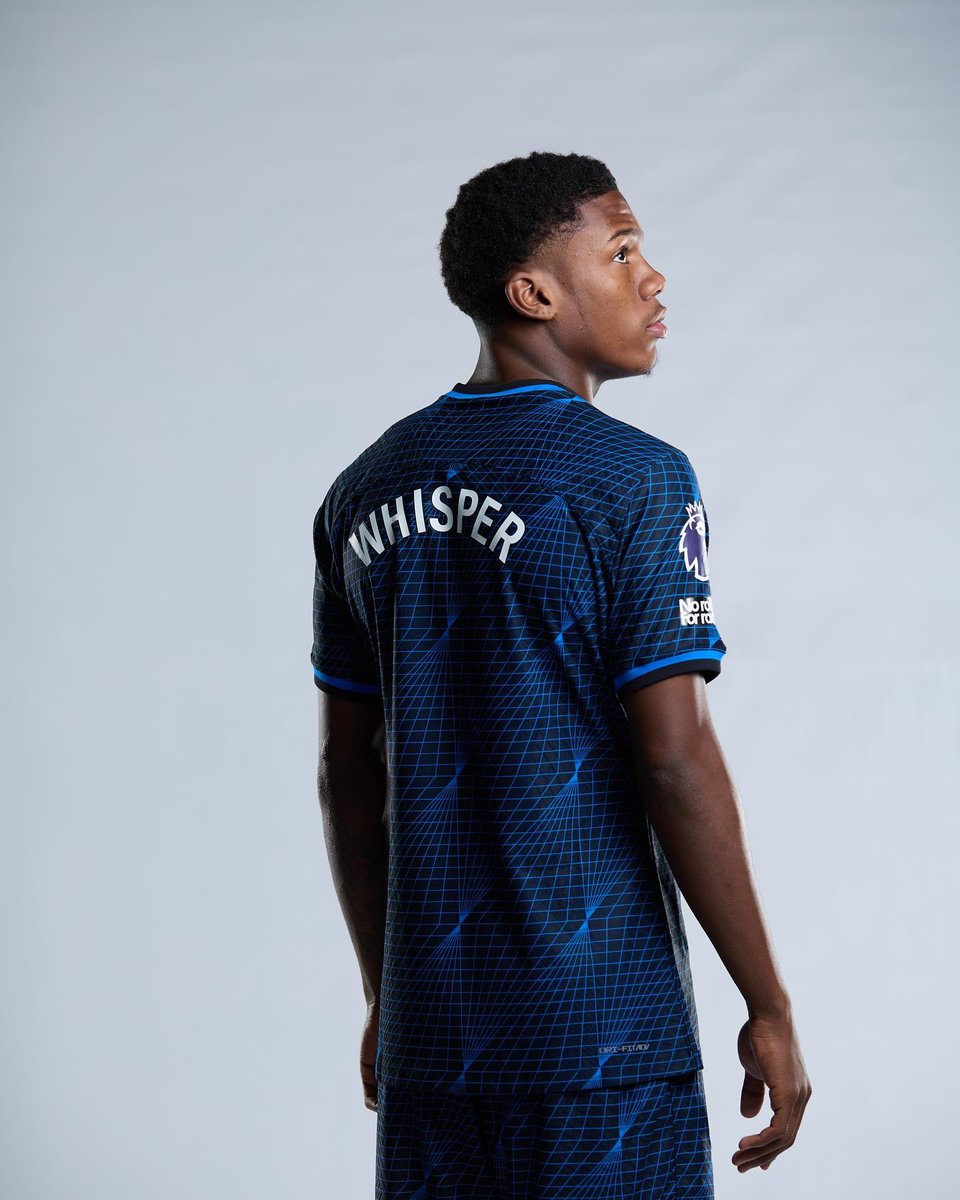 Kaboommag1's tweet photo. #TrueBlue💙 Dujuan ‘Whisper’ Richards debuts his Official Chelsea Jersey
#kaboommagazine #Kaboommag https://t.co/43ipjg2XpC