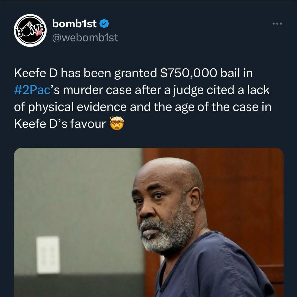 IsrealSetup's tweet photo. 🧐👉🏾 ENOUGH PROOF TO SHOW THE WORLD HOW @RKELLY WAS SET UP BY NARRATIVES THAT NEEDED REASONS TO KEEP HIM WITHOUT BAIL VS #2Pac MURDERER WHO GRANTED $750,000 BAIL WHEN IT WAS NO PHYSICAL EVIDENCE ON @RKELLY  CASE ALL "SHE" AND "HE" SAID 

#FREERKELLY https://t.co/vrM9YljMLx