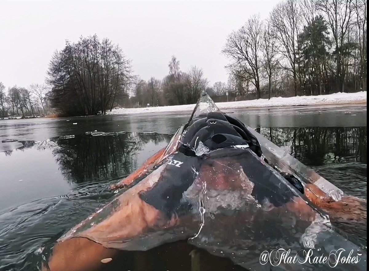 FlatRateJokes's tweet photo. Cooler Trick... unterm Eis isses viel wärmer als draußen! 😂😂😂

Luft: -3°C
Wasser: 2°C
11 Minuten

#CowboyJimEiskalt https://t.co/ODApaxZ5Pj