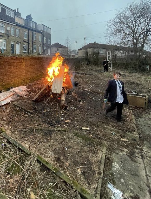 We had a great time at Wildlife. The cold didn’t stop us 🥶 we cleared out more of the trees ready for our shelter, built a fire 🔥 and cooked sausages. 

Wildlife runs every Fri for boys age 9+. Contact us for more details @church_prim @HoppsLauren @_primary_head @LeyTopPrimary