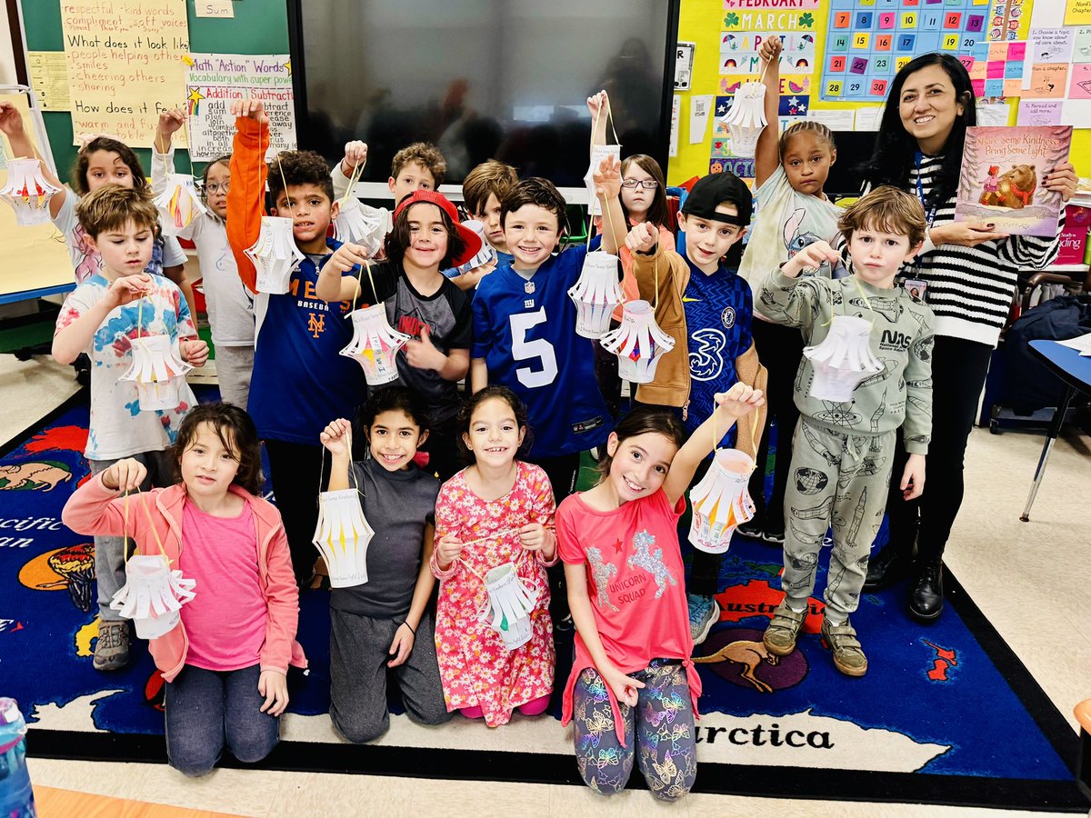 Priscilla Edwards (@prisedwardsenl) on Twitter photo Ms. Molina’s 2nd grade class enjoyed discussing the book, “Share Some Kindness, Bring Some Light.” We made lanterns highlighting all the ways we are special and can share our ‘light’ with others. #onebeach #teamEAST #proudtobeLB <a href="/24Kath/">Kathy Connolly</a> <a href="/CZawatson/">Cristine Zawatson</a> Ms. Molina’s 2nd grade class enjoyed discussing the book, “Share Some Kindness, Bring Some Light.” We made lanterns highlighting all the ways we are special and can share our ‘light’ with others. #onebeach #teamEAST #proudtobeLB <a href="/24Kath/">Kathy Connolly</a> <a href="/CZawatson/">Cristine Zawatson</a>