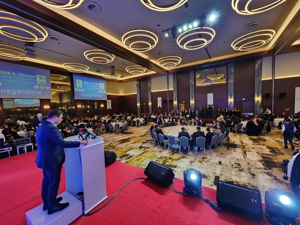 TOBB Konya Genç Girişimciler Kurulu 5. Dönem Gala Programını gerçekleştirdik. 2019-2023 yılları arasında başkanlığını yaptığım <a href="/GGKKonya/">TOBB KONYA İL GENÇ GİRİŞİMCİLER KURULU</a> başkanlığına seçilen <a href="/erhanoncan/">Erhan Öncan</a> arkadaşımı ve ekibini tebrik ediyorum. 
Yeni dönemin hayırlı olmasını diliyorum.