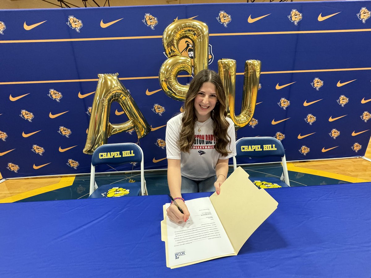 BrandonOSports's tweet photo. Chapel Hill’s Landry Binning (@landry_binning) signs to play volleyball at Arlington Baptist. @abuvolleyball @chill_vb1 @etfinalscore https://t.co/FW1InqTXZW