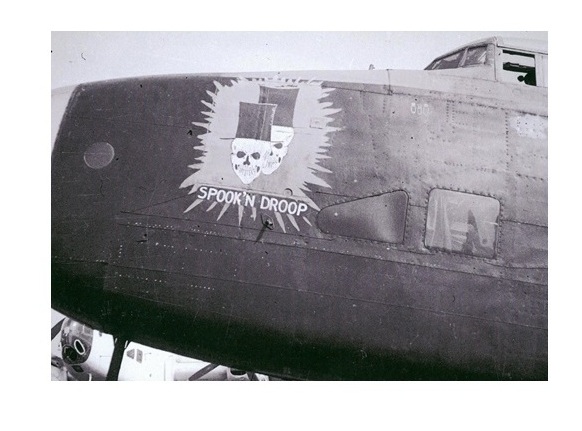 RCAF_ARC's tweet photo. #FunFactFriday 🎨✈️ During WWII, RCAF aircraft featured vibrant and distinctive nose art, reflecting the unique personalities and camaraderie of the aircrews. 🖌️👩‍✈️ #RCAFHistory #WWI #NoseArt #AviationArt https://t.co/5HHJdFOLIA