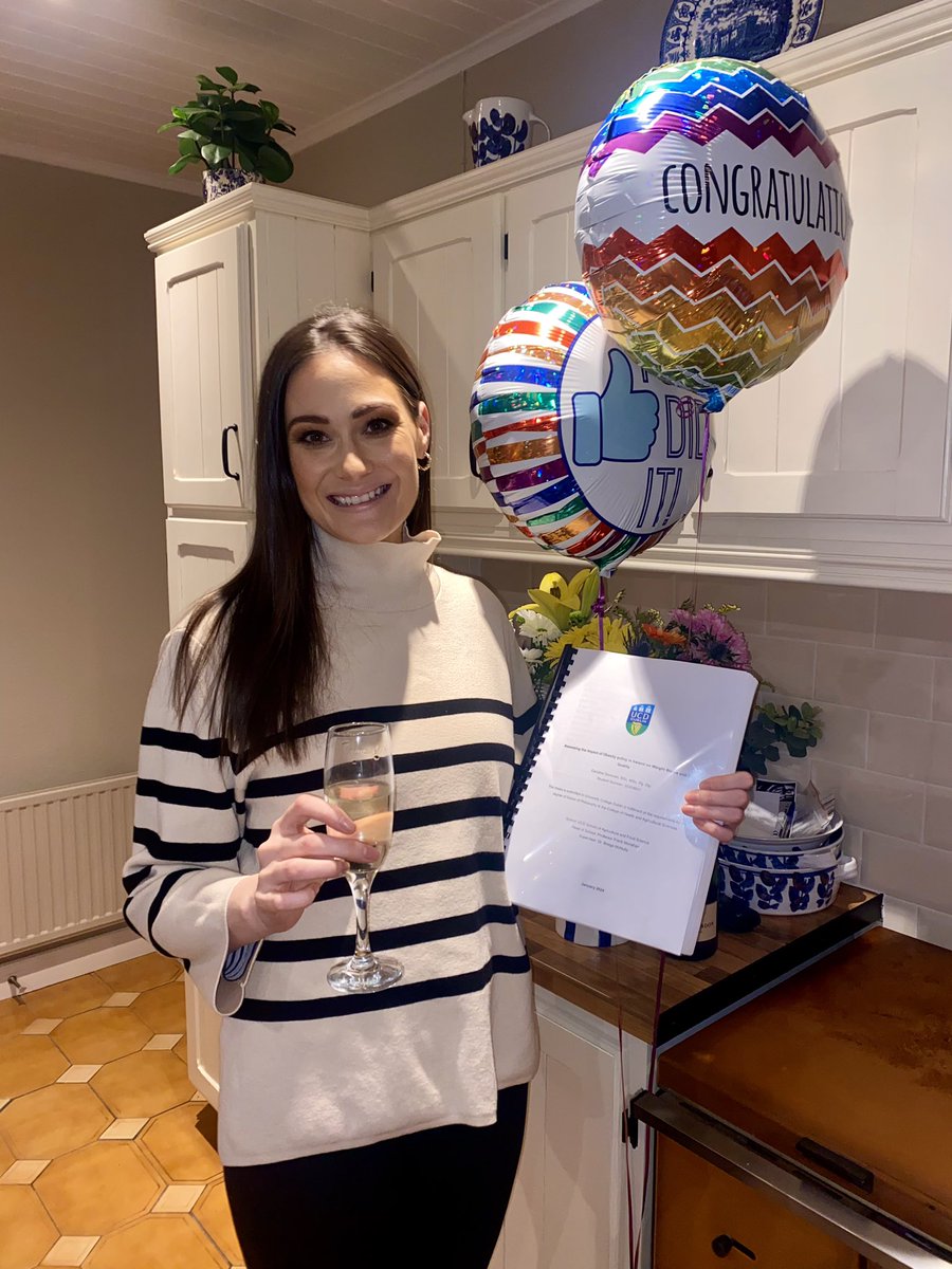 Delighted to say I submitted my PhD this week 🥂✨🍾 

What a start to 2024!