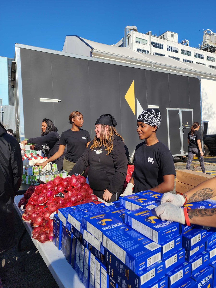 This year our goal is to KEEP ON GIVING

Last year we were able to feed 200 families per week. This year we hope to increase the to 250 families per week starting in April.

Help us feed the community by donating at drivechangenyc.org 💸

Every dollar counts!