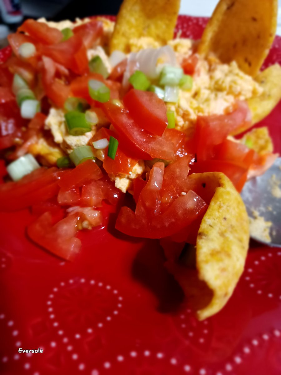 #Foodie #FoodPorn #BuffaloChickenDip #HesNotAFanImagineThat 🙀 #MoreForMe #ThankYouLordForYourBlessingsOnMe 🙏