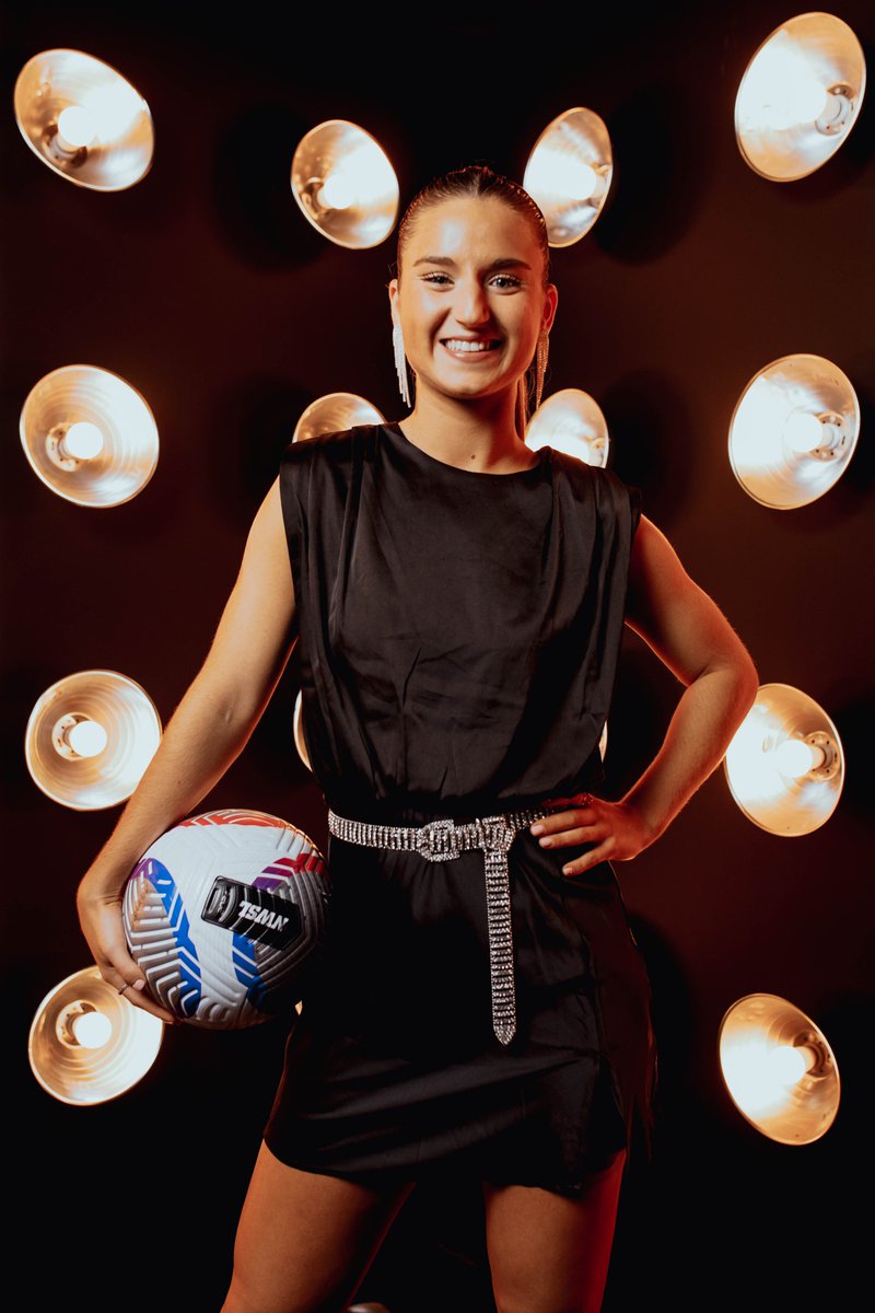 This is your stage 💛

Pick #1: Ally Sentnor, UNC Tar Heels