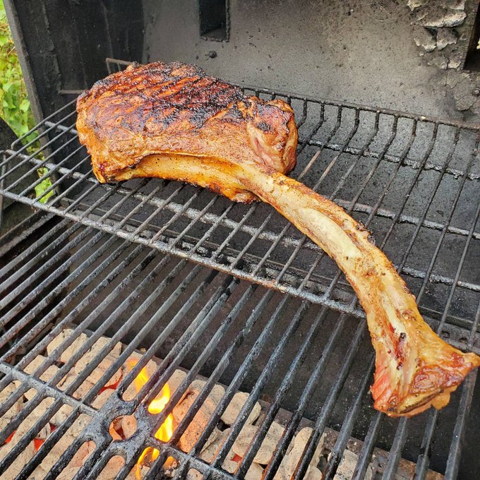 Take time to experience the beauty of nature and enjoy the natural beauty and good things that come with it!