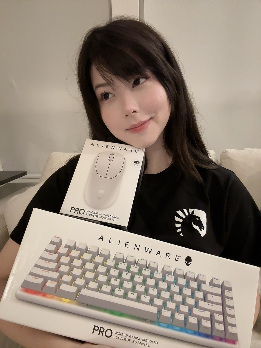 Streaming today showcasing the brand new @Alienware Pro Line at 6PM (PST)

Come game with me and my wireless peripherals 💙 

#BreakThroughYourGame

TL.GG/AWProLine