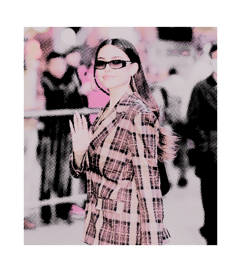 H0TNCOLDRP's tweet photo. ‍ᅠ
ᅠ ‍ᅠ #𝐒𝐏𝐎𝐓𝐓𝐄𝐃𝐻𝐶
ᅠ ‍Donnatella Callahan fotografada a caminho do estúdio do música, a serenidade no olhar que apenas as nepo babies tem! É quase como se sua família não estivesse vivenciando nenhuma crise - parece que a morena é tão boa atriz quanto é cantora!
ᅠ ‍ https://t.co/Rij3zdls8f