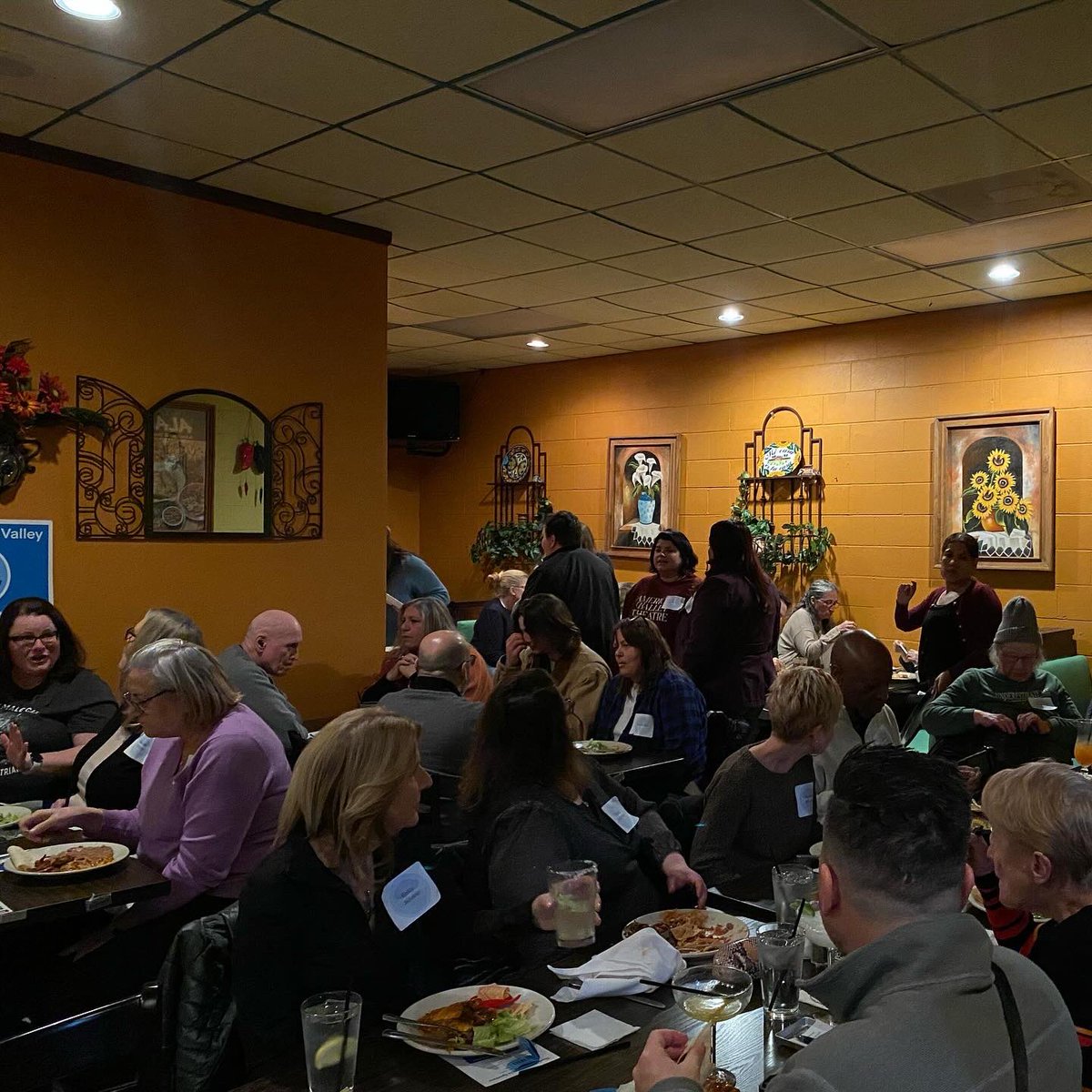 SCVDems's tweet photo. Thank you to everyone who joined us for our Happy Blue Year fundraiser last night. SCV Dems are ready to elect Democrats up and down the ballot this year so we can keep delivering for our community!  💙 https://t.co/4uaAE2SR0R