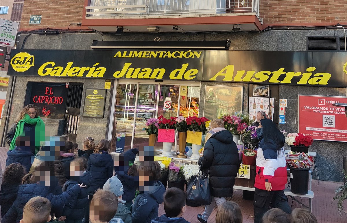 Hoy hemos disfrutado de una visita al mercado!! Ahora sí que sí estamos preparados para convertirnos en grandes chefs!!@HBSTORREJON