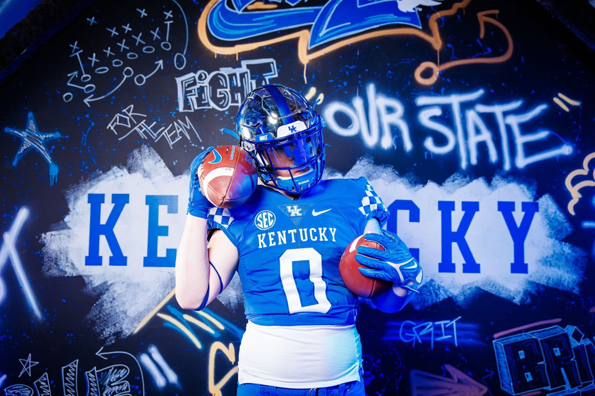 I’m excited to announce that I have accepted the opportunity to play football at the University of Kentucky! Can’t wait to get to work. @vincemarrow @UKCoachStoops @UKFootball @COACHSPECHT28 @RUNBYU @StXFB @JKattus #BBN