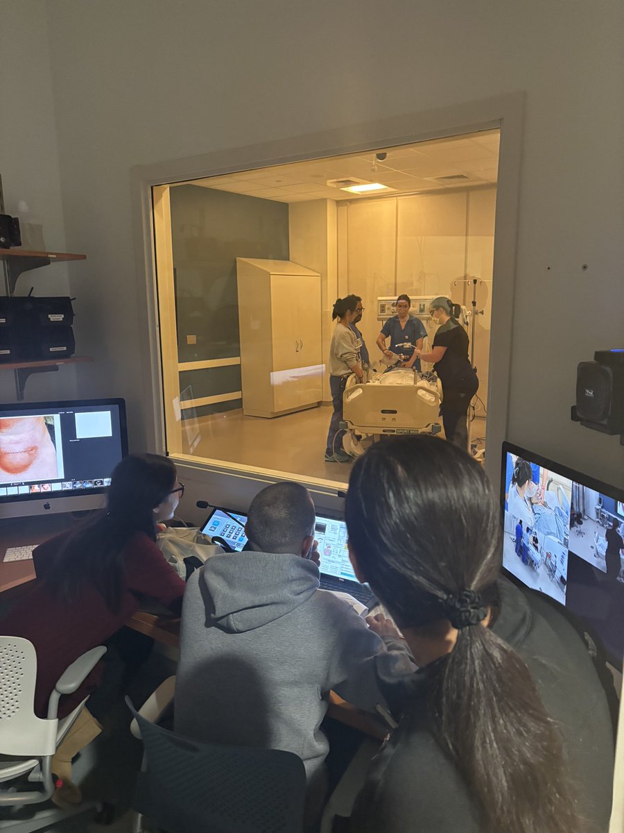 Duke_Anesthesia's tweet photo. @AmandaKumarMD @JenDominguezMD @DukeAnesFellows @brandi_bottiger @NazishHashmi1 @ankeetudani @jeffgadsden @DukeMedSchool @ASRA_Society @ASALifeline @ESRA_Society @ebmalinzakMD Training 📸 at #DukeSim. Learn more about our Duke Anesthesiology fellowship programs at 🔗https://t.co/7SgRcaL35x. https://t.co/BmihgMQWlu