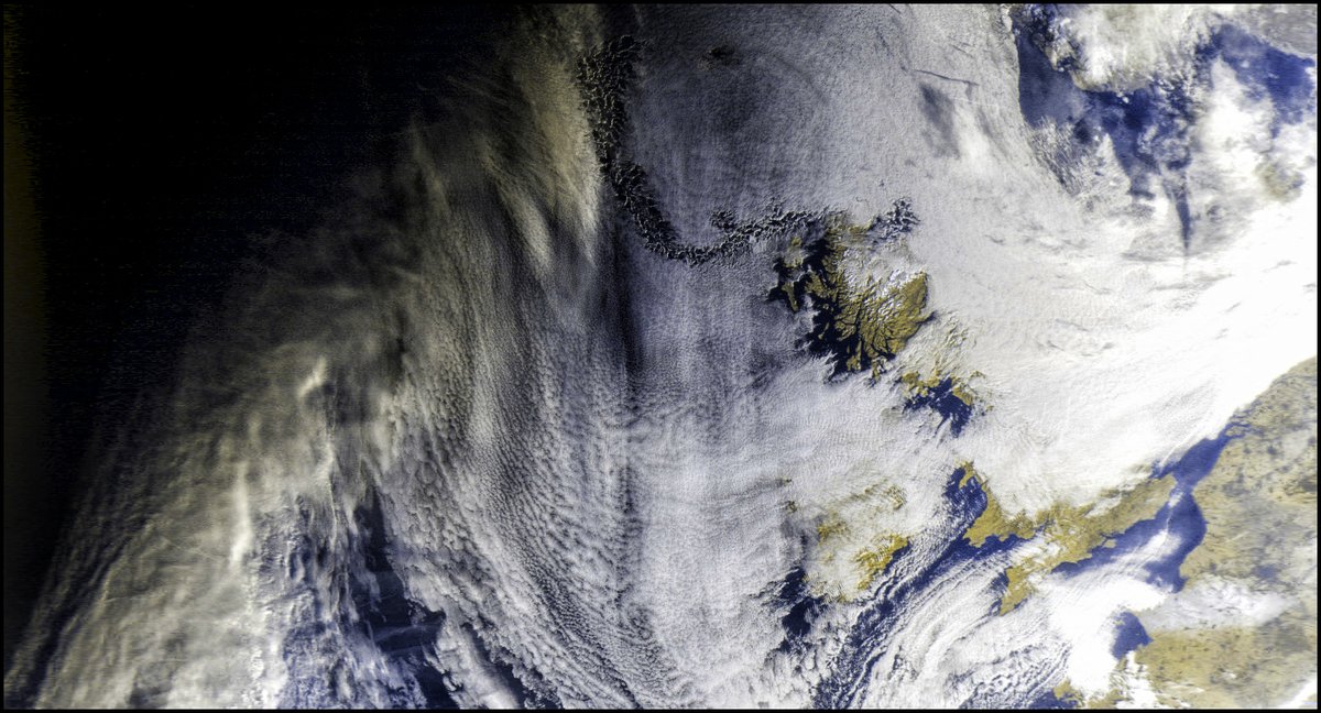 #MeteorM23 45º W @Nooelec #qfh @SDRPlay #rsp1a @aang254 #satdump, Recorte del pase matutino con un bonito detalle de las #IslasBritánicas. Saludos!