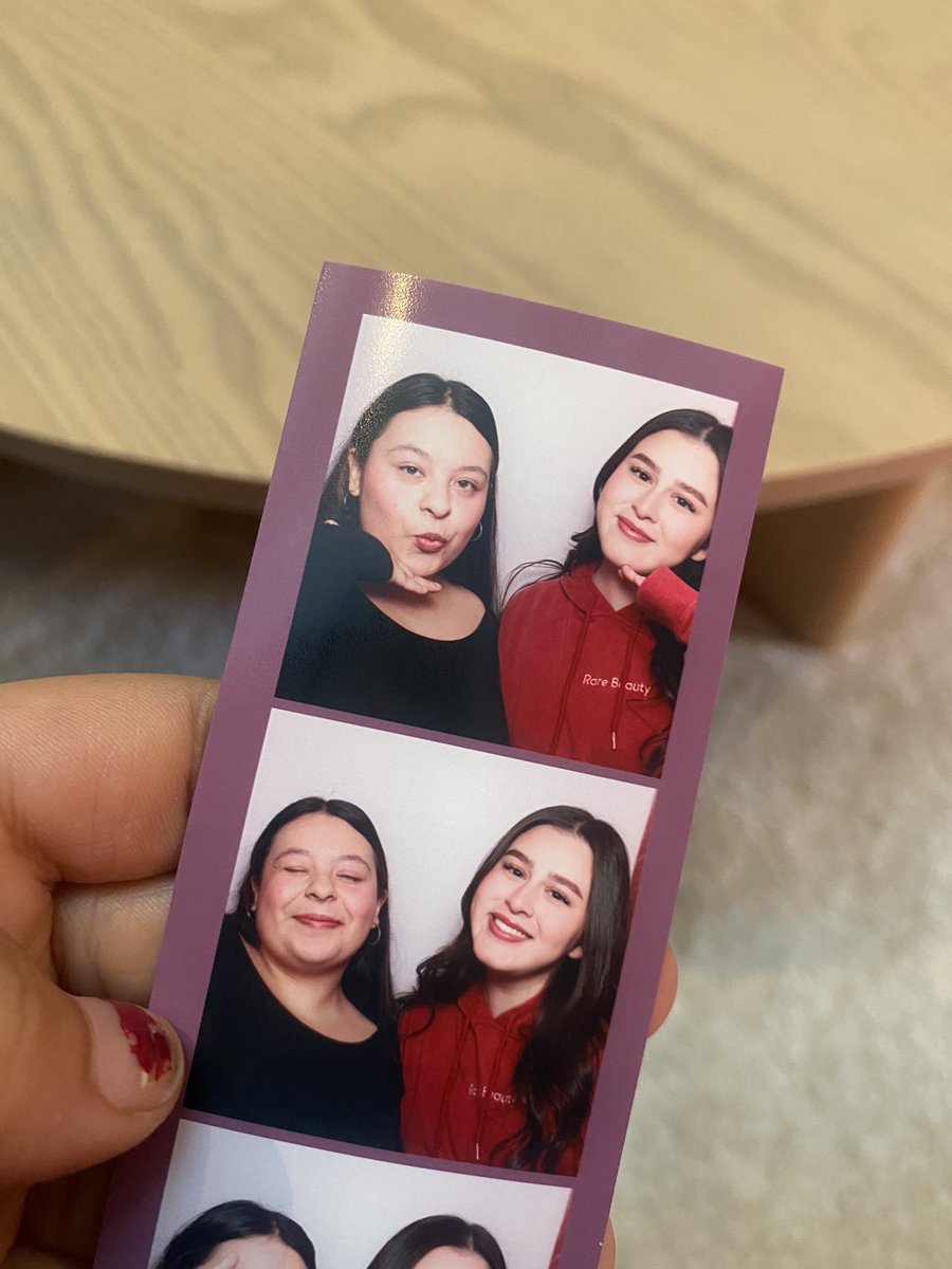 thcluvs's tweet photo. mornings with @rarebeauty ๐๐ฅน had the best time ever and i loved everything about #findcomfort !! and reunited with @selenaxstargirl https://t.co/9l8hz3kOKr