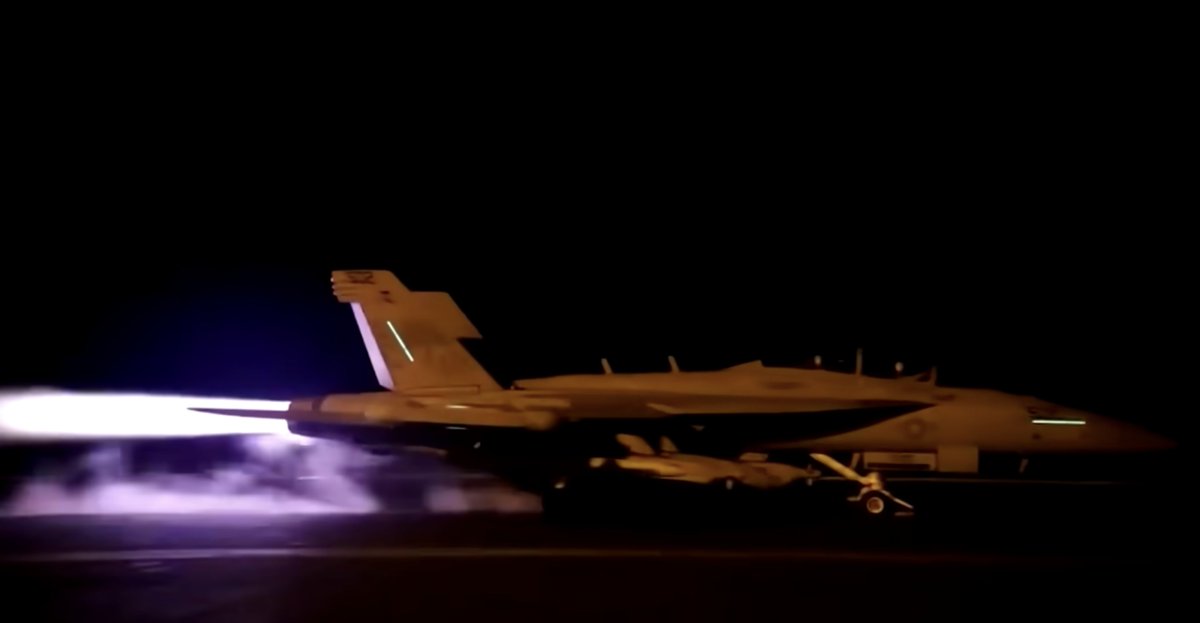 NavalInstitute's tweet image. Former Vice Chairman of the JCS Sandy Winnefeld analyzes the strikes against Houthi targets in Yemen. 
usni.org/magazines/proc…