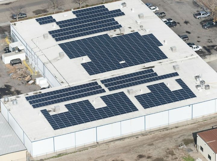 We specialize in providing performance &amp; value for the long haul! ⏳
State-of-the-art silicone roofing systems are extremely popular with building owners in need of roof restoration, saving them significant time, money and hassle! 🏫