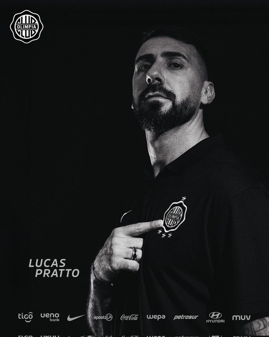 GDrQ7R1W8AA1dAs?format=jpg&name=small