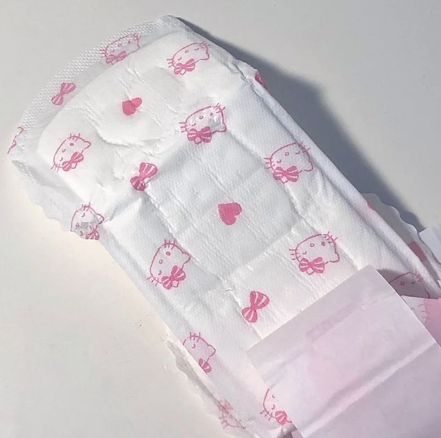 lovesickdoe's tweet photo. need hello kitty pads for my period https://t.co/xqW1Ax9coA