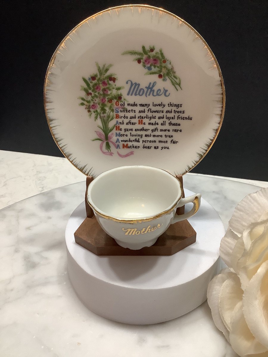 bmktreasures.etsy.com/listing/164205…   #etsy #etsyvintageshop #vintagetoys  #holidays #smallbusiness #etsyshopownersofinstagram #giftideas #homedecor #giftformoms #trinket #momgift #cupandsaucer #mother #momstyle